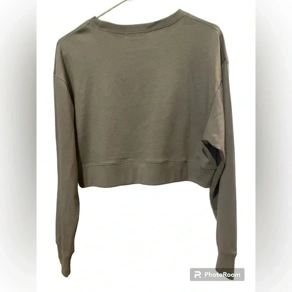 NWOT Active USA Venice Beach Crop Sweatshirt, Olive green - Size Small - Picture 2 of 5